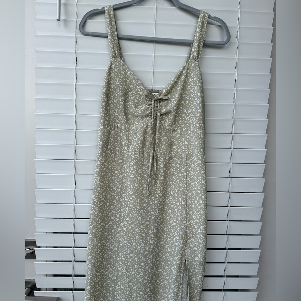 Abercrombie & Fitch Slip Dress M Green Floral Midi Smocked Dainty Slit M Cottage - Picture 7 of 14